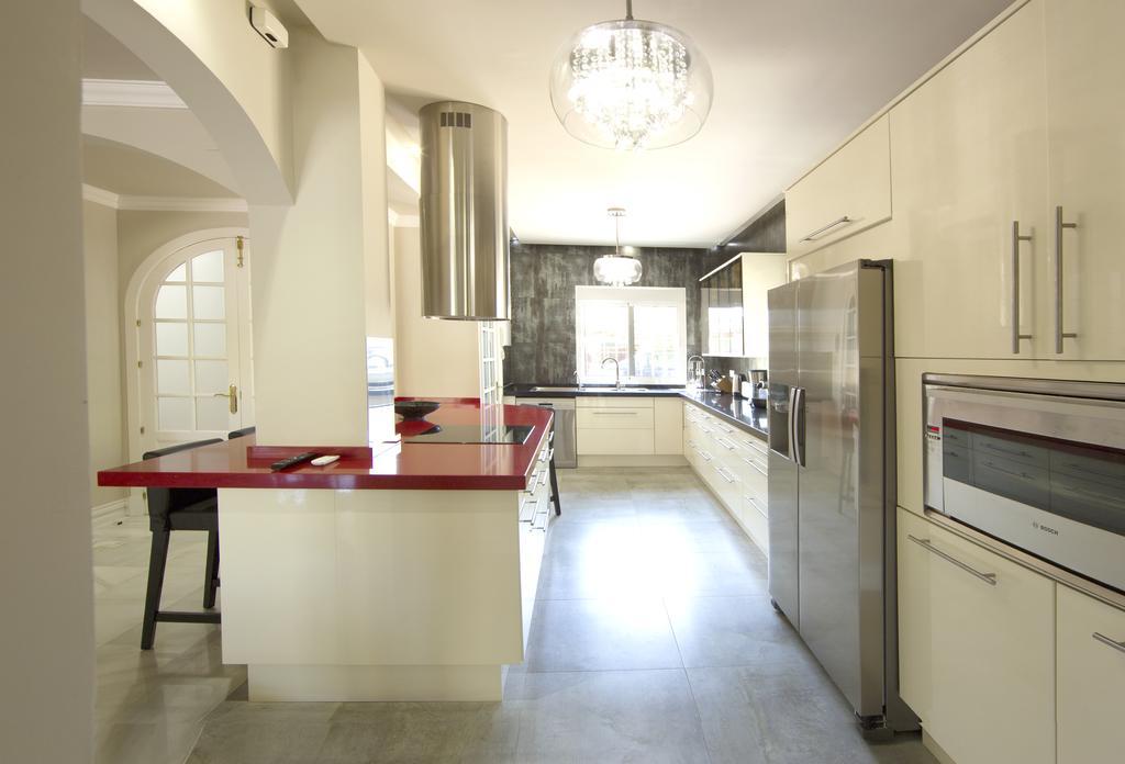 Villa De Lujo Con Jardines Y Piscina El Puerto de Santa María Zimmer foto