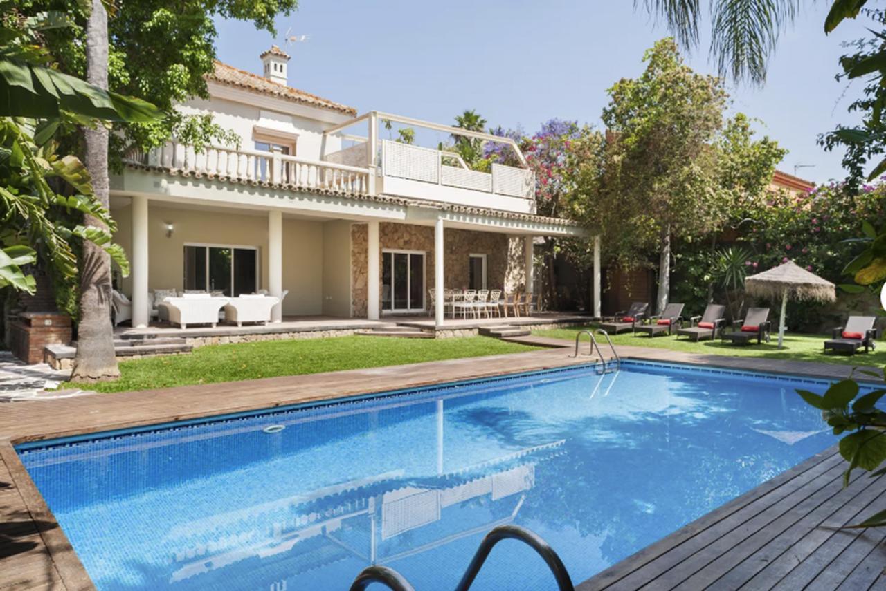 Villa De Lujo Con Jardines Y Piscina El Puerto de Santa María Exterior foto